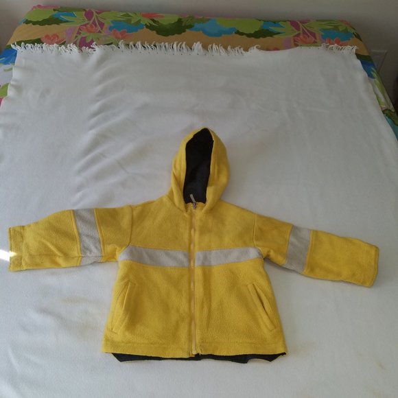 ❤️3/$10 OSHKOSH SIZE 4 Kid's WINTER Hoodie JACKET - Picture 3 of 9